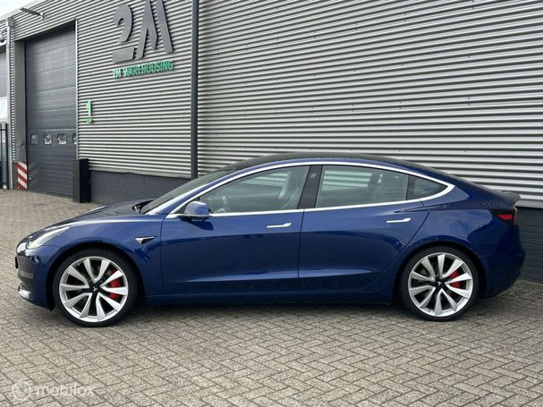 Tesla Model 3 Performance AWD 339 kW image number 3