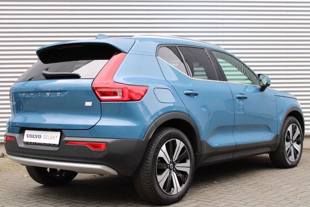 Volvo XC40 T4 Ultimate Bright 155 kW image number 2