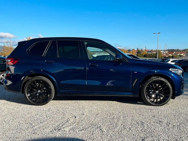 BMW X5 M50i xDrive 390 kW image number 2