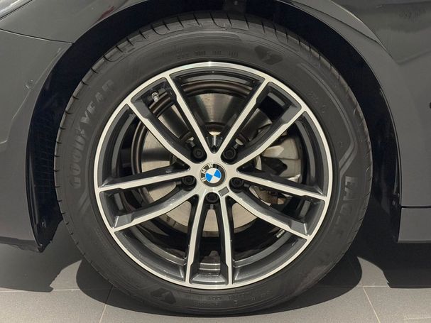 BMW 520d Touring xDrive 140 kW image number 5