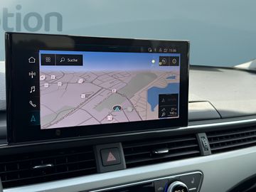 Car image 28
