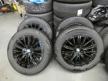 Car image 39