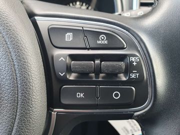 Car image 36