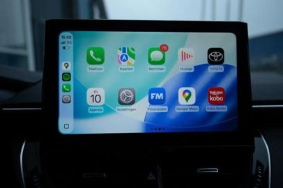 Car image 5