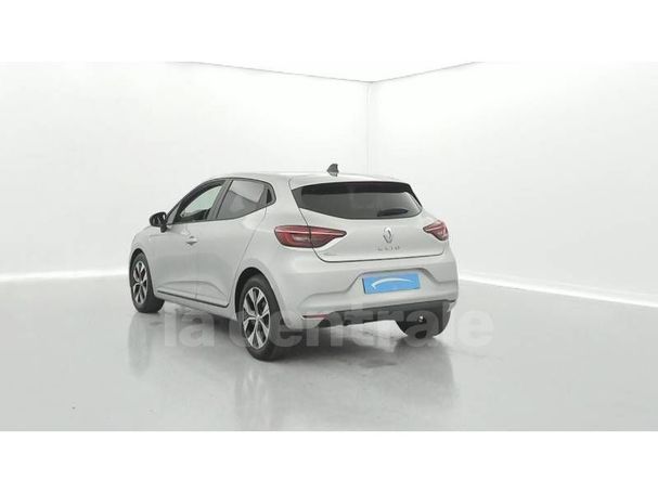 Renault Clio TCe 90 66 kW image number 4