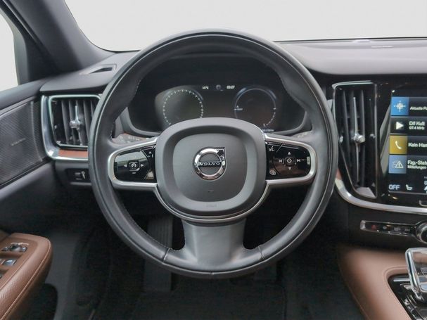 Volvo V60 Inscription AWD T6 251 kW image number 3