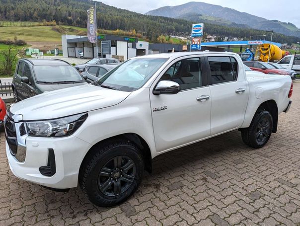 Toyota Hilux 2.8 D-4D 150 kW image number 1