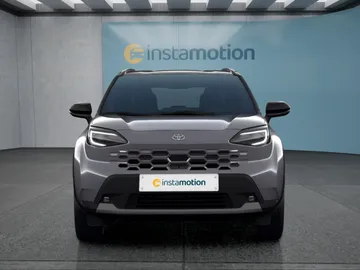 Car image 2