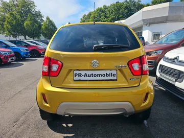 Car image 5