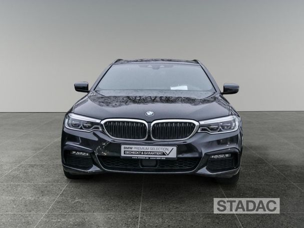 BMW 540i Touring xDrive 250 kW image number 3