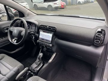 Car image 31