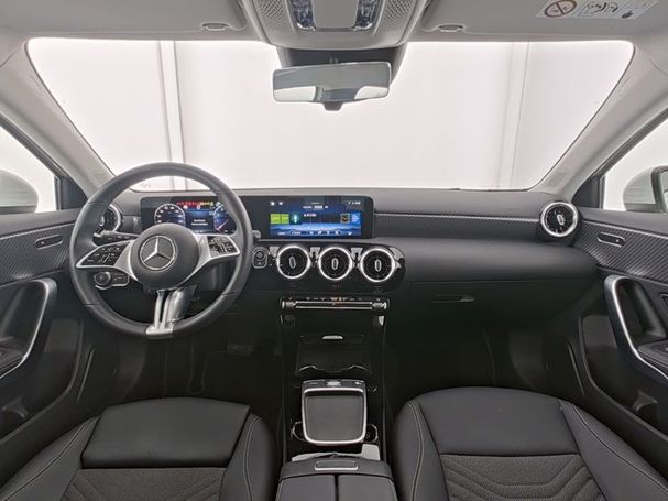 Mercedes-Benz A 180 100 kW image number 7