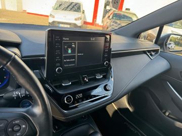 Car image 11