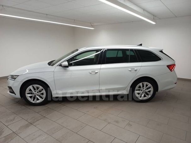 Skoda Octavia Combi 2.0 TDI DSG Style 110 kW image number 5