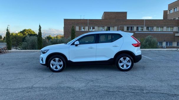 Volvo XC40 T2 Core 95 kW image number 21