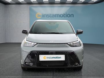 Car image 2