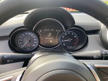 Car image 30