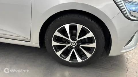 Car image 20