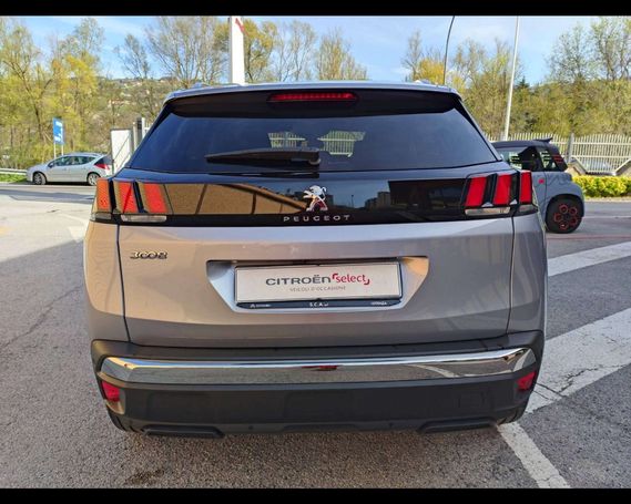 Peugeot 3008 BlueHDi Allure 96 kW image number 3