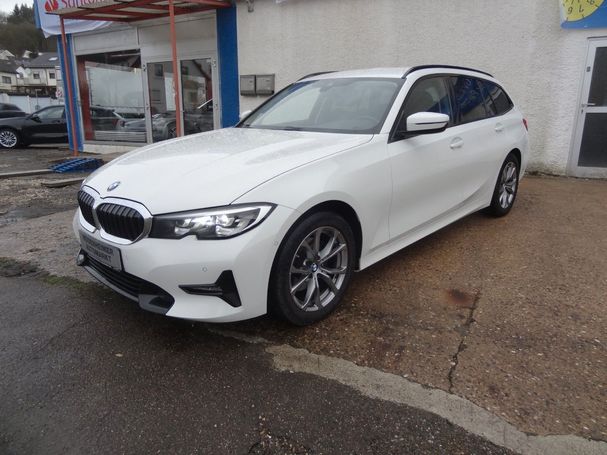 BMW 320d Touring xDrive 140 kW image number 1