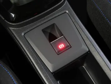 Car image 36