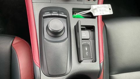 Car image 31