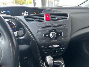 Car image 13