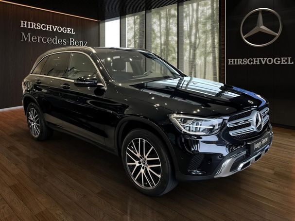 Mercedes-Benz GLC 300 de 225 kW image number 2