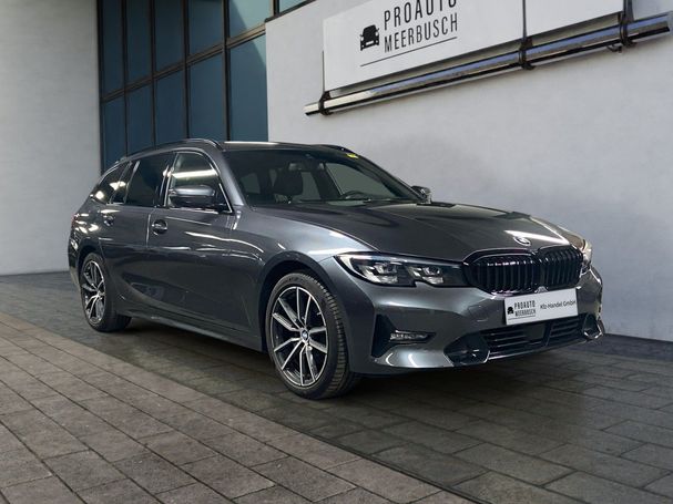 BMW 320d Touring xDrive Sport Line 140 kW image number 6