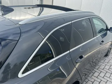 Car image 50