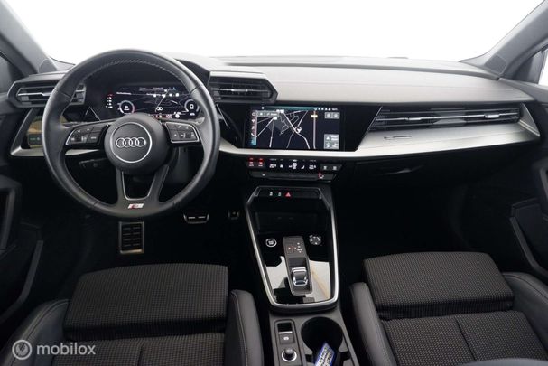 Audi A3 30 TFSI S-line 81 kW image number 11