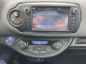 Car image 30