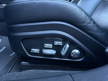 Car image 42