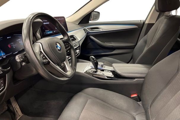 BMW 530 e 216 kW image number 17