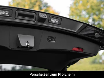 Car image 35