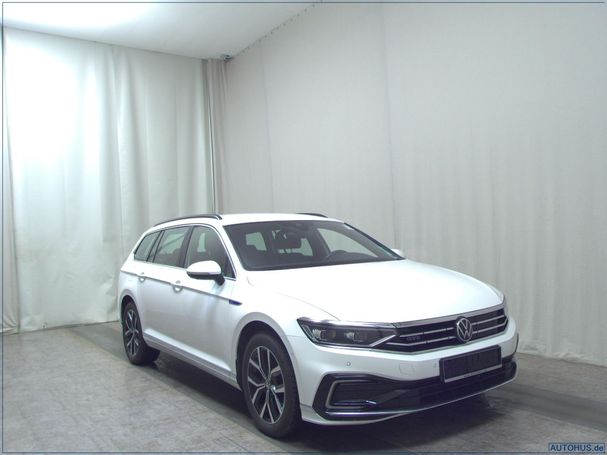 Volkswagen Passat GTE 1.4 TSI DSG 160 kW image number 2