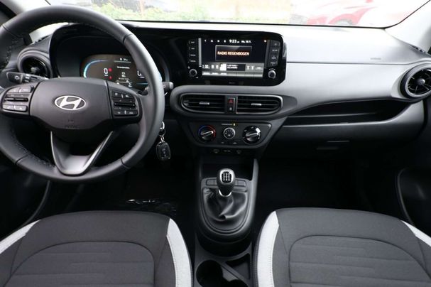 Hyundai i10 1.0 46 kW image number 1