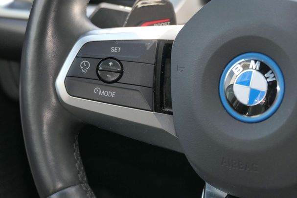 BMW iX1 xDrive30 M Sport 225 kW image number 31