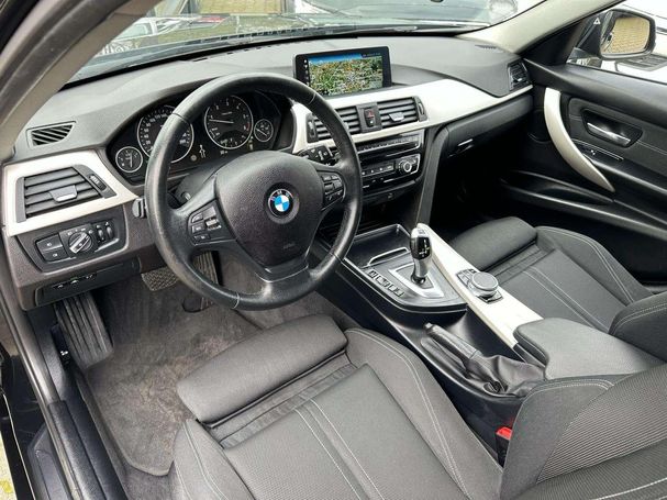 BMW 318d Touring Advantage 110 kW image number 17