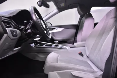 Car image 22