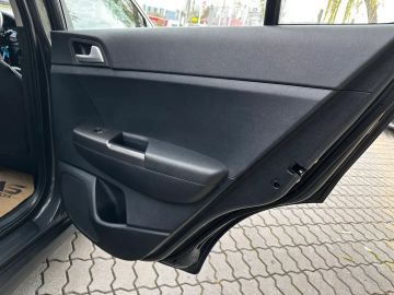 Car image 35