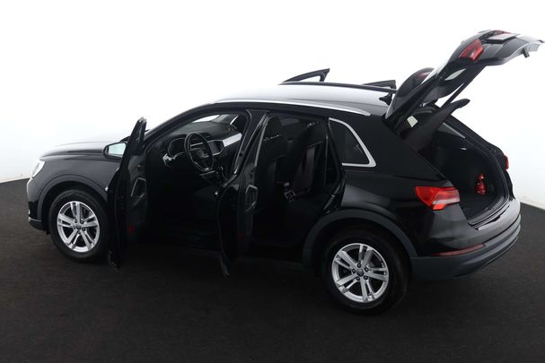 Audi Q3 35 TDI S tronic Business 111 kW image number 8