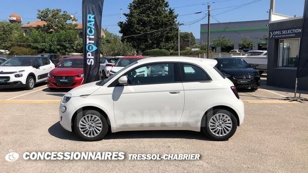 Fiat 500 e 88 kW image number 11