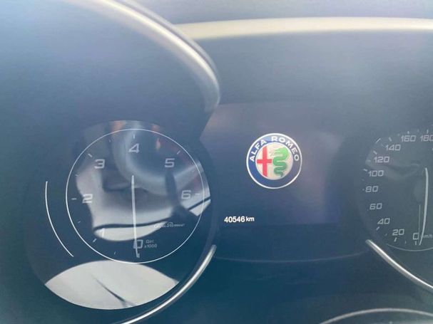 Alfa Romeo Giulia 2.2 Diesel AT8 118 kW image number 13