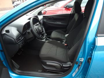 Car image 8