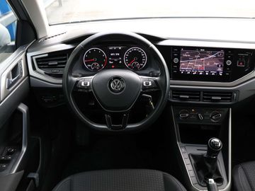 Car image 21