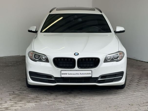 BMW 530d Touring xDrive 190 kW image number 2