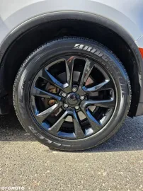 Car image 36