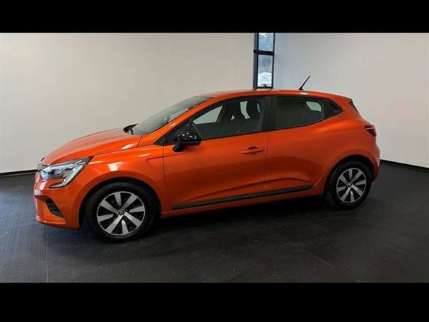 Renault Clio TCe 74 kW image number 2