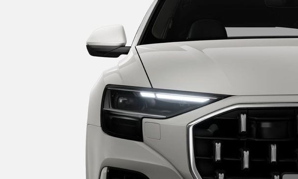 Audi Q8 55 TFSIe quattro 280 kW image number 6